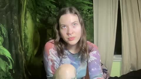 Snapshot of mo0n_goddess chatting on January 25, 2025, 5:40 am Misty online show from January 25, 2025, 5:40 am