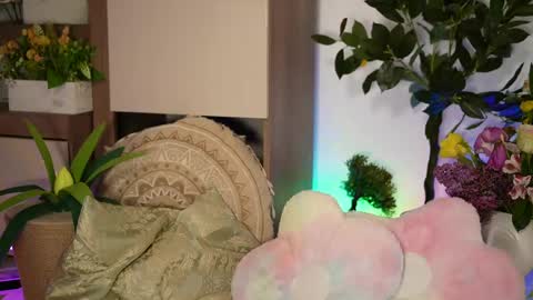 Snapshot of moan_4_you chatting on April 18, 2026, 7:58 pm Ruxxx online show from April 18, 2026, 7:58 pm