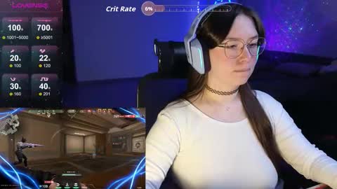 Snapshot of moaning___lisa chatting on November 7, 2025, 1:22 pm to support follow the fanclub online show from November 7, 2025, 1:22 pm