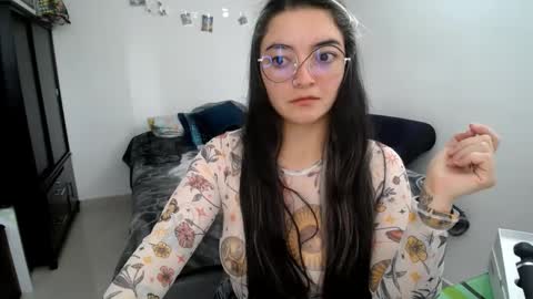 Snapshot of mocca_117 chatting on September 20, 2025, 2:18 pm Sam online show from September 20, 2025, 2:18 pm