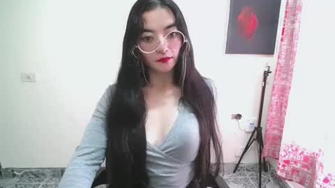Snapshot of mocca_117 chatting on May 26, 2026, 6:15 pm Sam online show from May 26, 2026, 6:15 pm