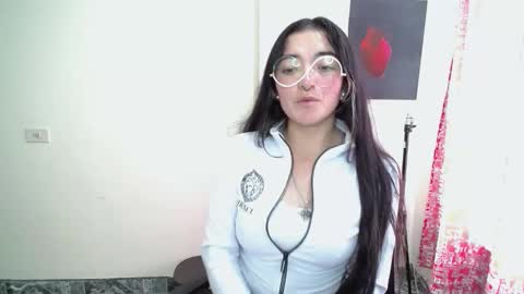Snapshot of mocca_117 chatting on May 30, 2026, 4:15 pm Sam online show from May 30, 2026, 4:15 pm