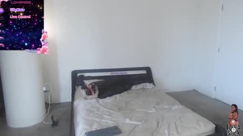 NynaStax online show from December 29, 2024, 5:12 pm