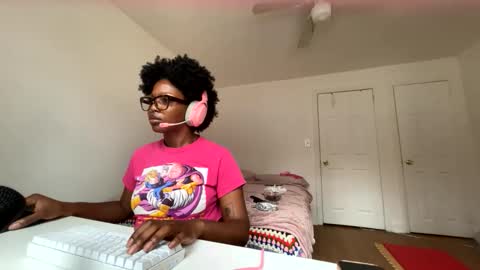 Snapshot of mochamimi chatting on May 15, 2026, 7:21 pm Mocha BDAY JAN 13 online show from May 15, 2026, 7:21 pm