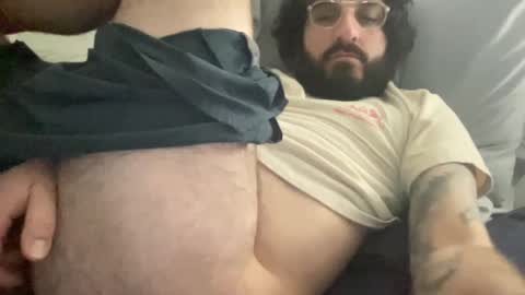 Snapshot of mochi_is_cool chatting on December 13, 2024, 5:16 am Mochi online show from December 13, 2024, 5:16 am