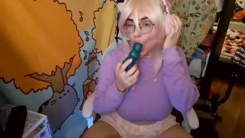 The Mochi Rainbow Variety Show online show from January 24, 2025, 12:52 am