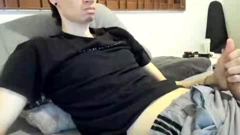 DigBreed online show from October 25, 2025, 8:14 pm