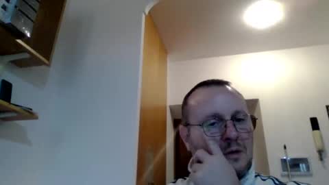 modesto1969 online show from January 5, 2025, 11:37 am