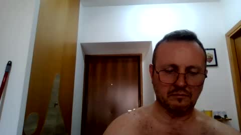 Snapshot of modesto1969 chatting on July 3, 2026, 2:01 pm modesto1969 online show from July 3, 2026, 2:01 pm