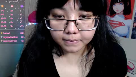 Snapshot of moertomlly chatting on February 28, 2025, 9:47 am Molly online show from February 28, 2025, 9:47 am