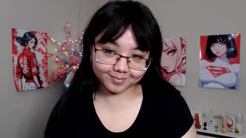 Snapshot of moertomlly chatting on December 2, 2025, 5:35 am Molly online show from December 2, 2025, 5:35 am