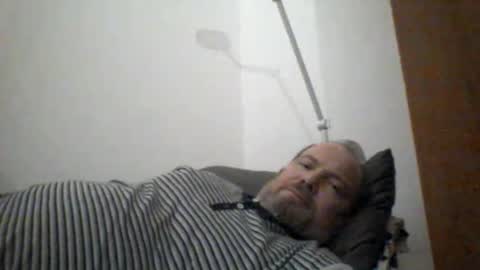 mofu781s online show from January 5, 2025, 10:50 pm