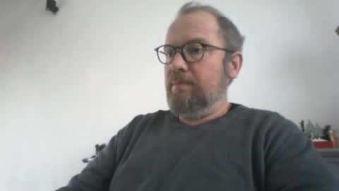 mofu781s online show from January 9, 2025, 11:03 am