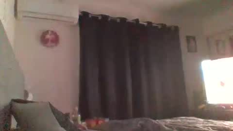 Mogilla29 online show from November 14, 2025, 3:22 pm