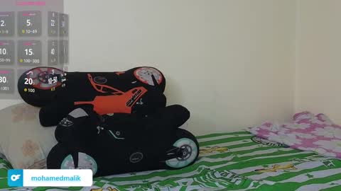 Snapshot of mohamed_malik chatting on November 29, 2025, 9:29 pm mohamed_malik online show from November 29, 2025, 9:29 pm