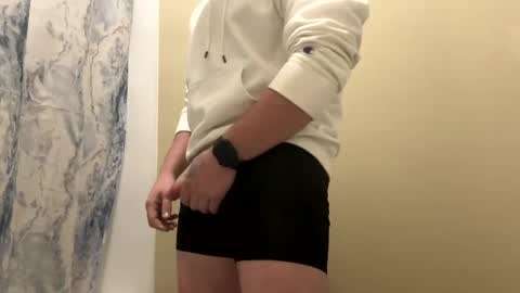 Snapshot of mojozz chatting on December 4, 2024, 9:18 am LookinForFun online show from December 4, 2024, 9:18 am