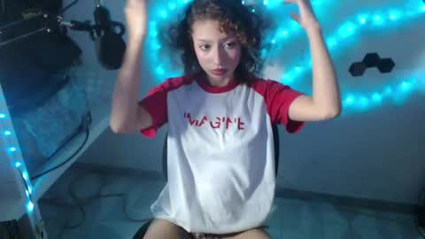 Snapshot of moka_soul chatting on June 10, 2026, 7:13 pm moka_soul online show from June 10, 2026, 7:13 pm