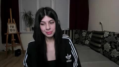 Snapshot of molaganna chatting on December 17, 2025, 9:21 pm molaganna online show from December 17, 2025, 9:21 pm