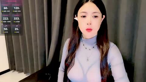Snapshot of moli666 chatting on May 11, 2026, 12:49 am Alice online show from May 11, 2026, 12:49 am