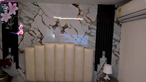 Hey Guys  Im Mollie online show from September 12, 2025, 12:27 pm