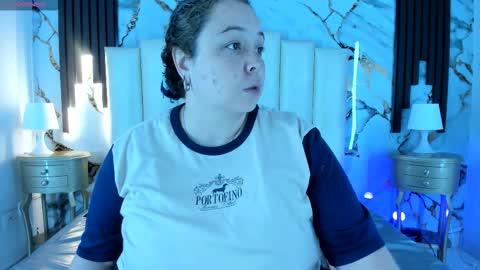 Hey Guys  Im Mollie online show from November 13, 2025, 12:26 pm