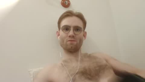 Snapshot of molliter chatting on March 10, 2025, 11:38 pm molliter online show from March 10, 2025, 11:38 pm