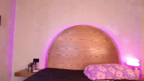 Molly Jackson online show from July 12, 2026, 6:54 pm