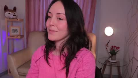   MOLLY   online show from October 9, 2025, 6:17 pm