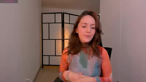   MOLLY   online show from March 20, 2026, 4:56 pm
