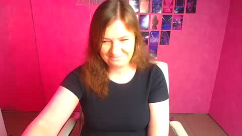 Snapshot of molly_mis chatting on May 10, 2026, 11:59 am Molly online show from May 10, 2026, 11:59 am