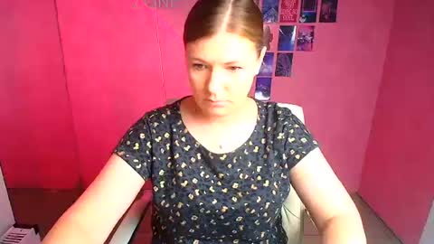 Snapshot of molly_mis chatting on July 12, 2026, 11:56 am Molly online show from July 12, 2026, 11:56 am