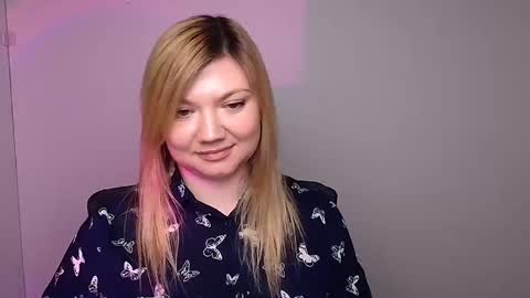 Snapshot of molly_moree chatting on January 31, 2025, 3:33 pm Molly online show from January 31, 2025, 3:33 pm