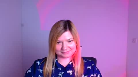 Snapshot of molly_moree chatting on February 7, 2025, 3:41 pm Molly online show from February 7, 2025, 3:41 pm