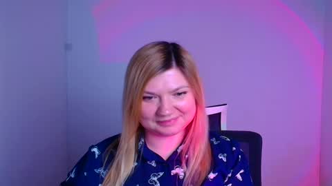 Snapshot of molly_moree chatting on February 8, 2025, 3:42 pm Molly online show from February 8, 2025, 3:42 pm