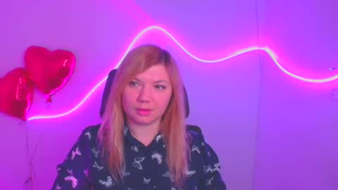 Snapshot of molly_moree chatting on February 27, 2025, 6:40 am Molly online show from February 27, 2025, 6:40 am