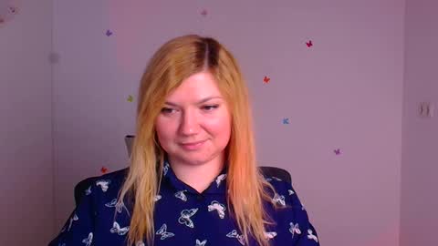 Snapshot of molly_moree chatting on February 27, 2025, 12:45 pm Molly online show from February 27, 2025, 12:45 pm