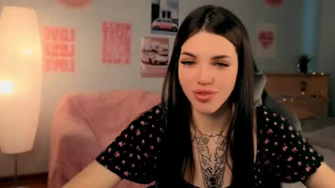 Snapshot of molly_rettyy chatting on April 29, 2026, 3:43 am Molly online show from April 29, 2026, 3:43 am