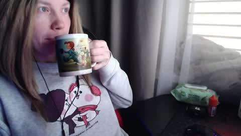 I have new photos come and see with love Molly online show from November 22, 2025, 9:30 am