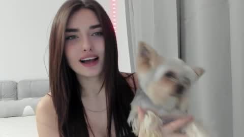 Molly online show from February 16, 2026, 2:18 am