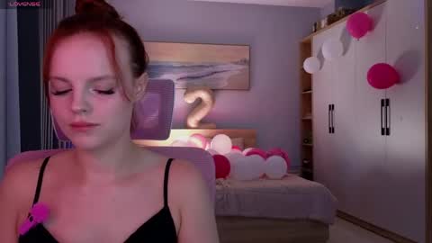 Molly online show from May 15, 2026, 11:01 pm