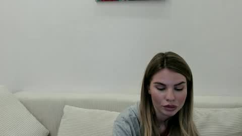 mollycem345 online show from March 15, 2026, 5:08 pm