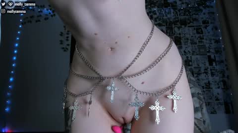 Molly online show from February 3, 2025, 3:17 pm