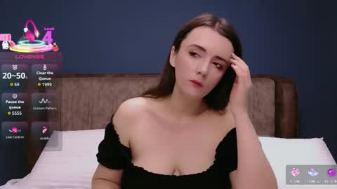 Snapshot of mollygreens chatting on July 23, 2026, 1:58 am Molly online show from July 23, 2026, 1:58 am