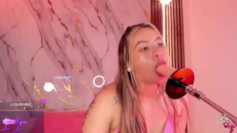 New girl Emily Valentina  Michelle online show from September 14, 2025, 2:49 pm