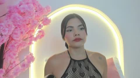 Snapshot of mollylove_ chatting on June 30, 2026, 7:26 pm mollylove_ online show from June 30, 2026, 7:26 pm