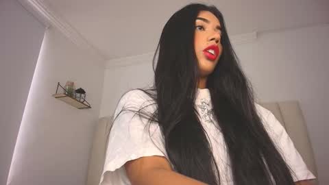 Snapshot of mollyrivera chatting on December 3, 2024, 6:28 pm Molly online show from December 3, 2024, 6:28 pm