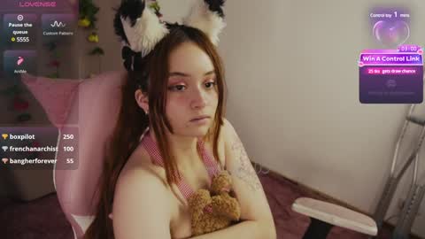 Snapshot of mollysb_05 chatting on January 25, 2025, 10:07 pm mollysb_05 online show from January 25, 2025, 10:07 pm