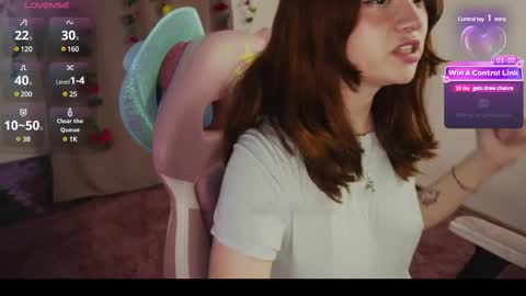 Snapshot of mollysb_05 chatting on February 20, 2025, 4:46 pm mollysb_05 online show from February 20, 2025, 4:46 pm