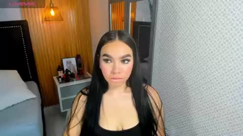 MOLLY online show from July 31, 2026, 7:02 pm