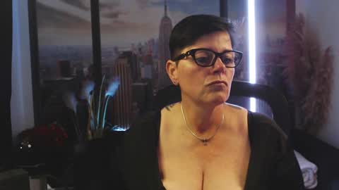 MollySun Nina Randmann online show from October 4, 2025, 5:11 pm